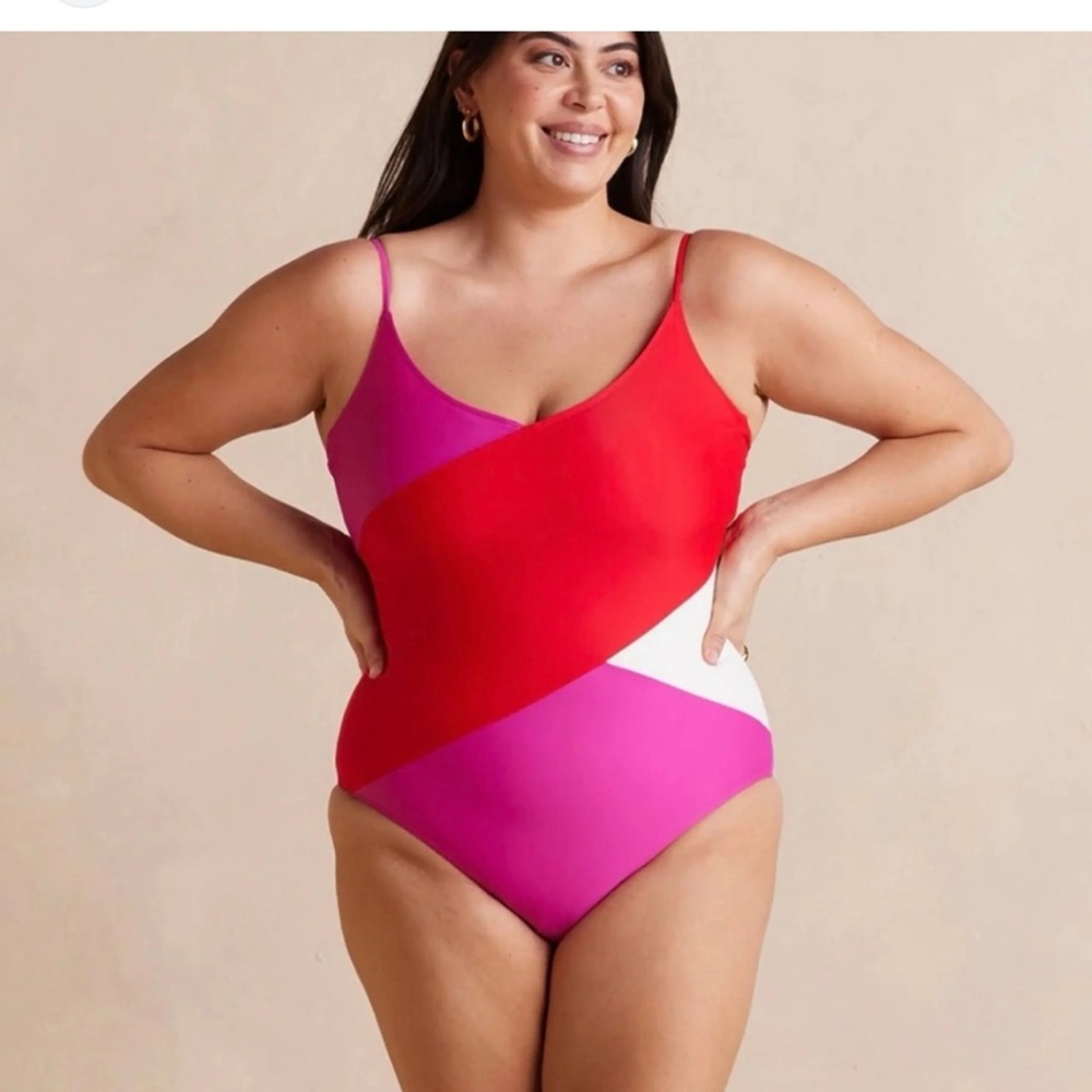 summersalt Colorblock One-Piece Swimsuit in Red, Pink, White